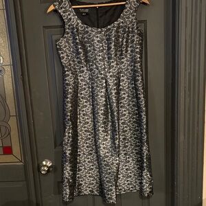 Black Label Elegant Black and Gray Patterned Midi Dress